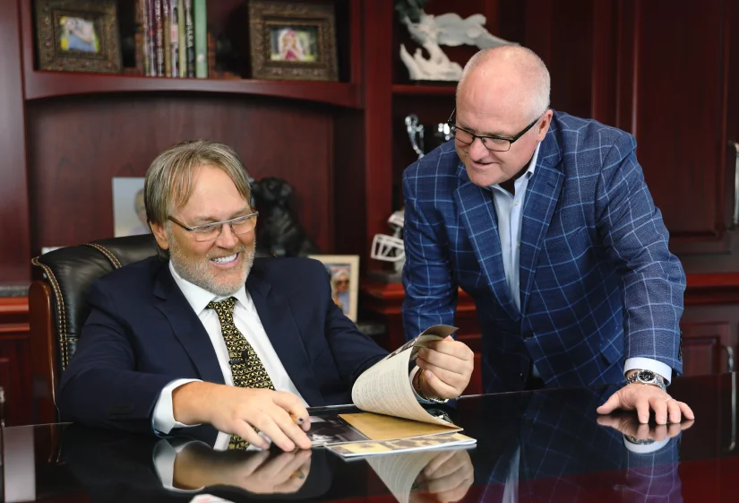 ¿Por qué elegir un seguro de vida para personas mayores? - Trabajamos duro para hacer lo correcto por usted